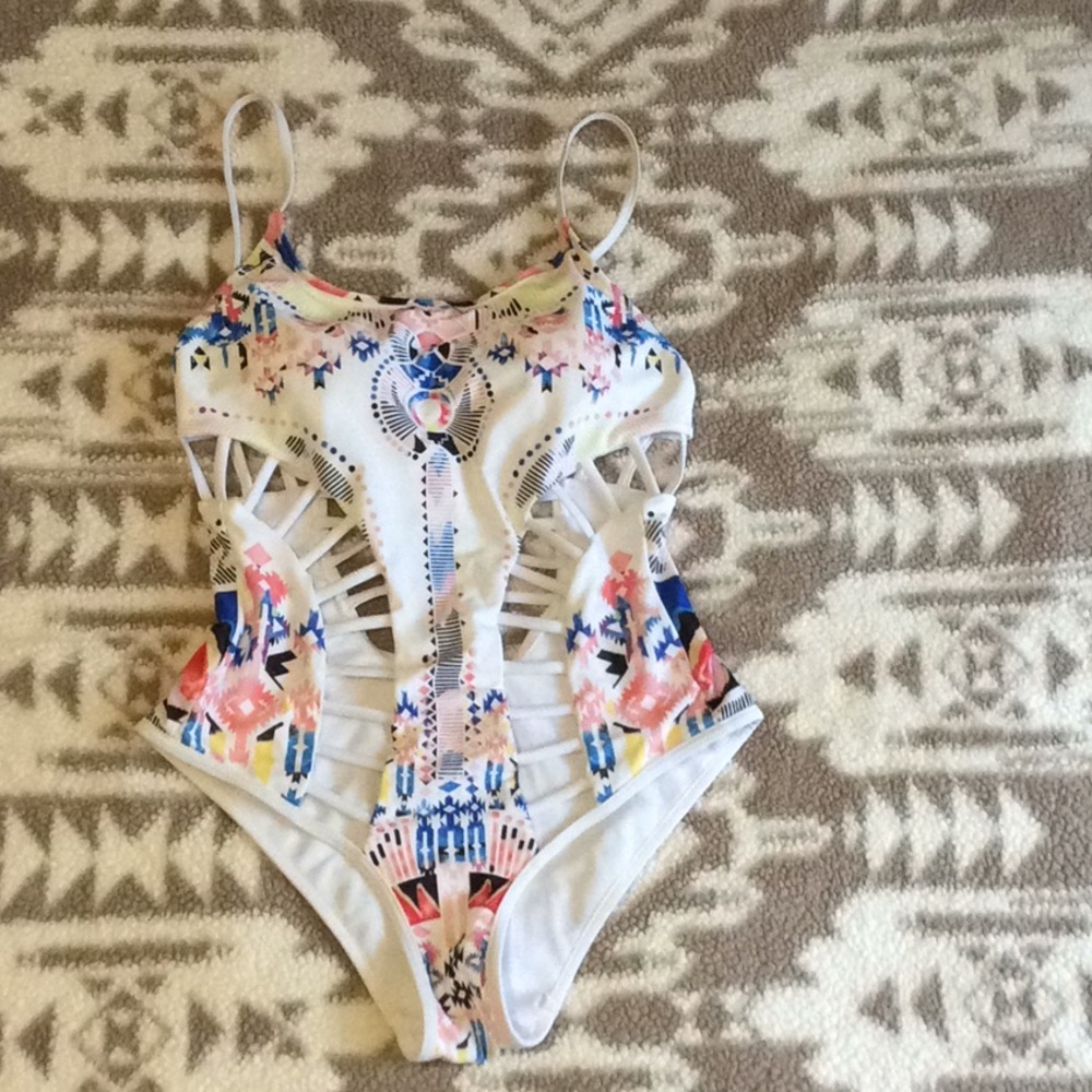 One Piece Tribal Print Swimsuit